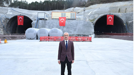 Bakan Uraloğlu: Sarıyer-Kilyos tüneli ile zamandan 30 dakika tasarruf edilecek
