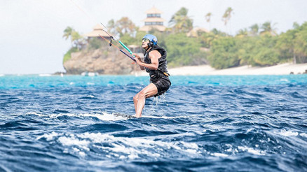 Milyarderlerin en ilginç sabah rutinleri... Hamburger, MMA dövüşü, sörf