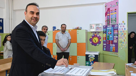 Bakan Kacır oyunu kullandı