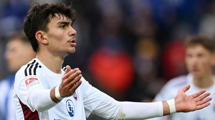 Almanyayı sallayan Türk: Can Uzun Milli takım tercihiyle çıldırtmıştı... Lionel Messi benzetmesi