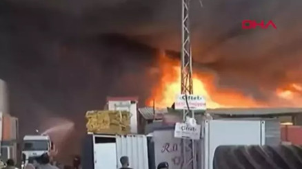 Ankarada geri dönüşüm tesisinde yangın