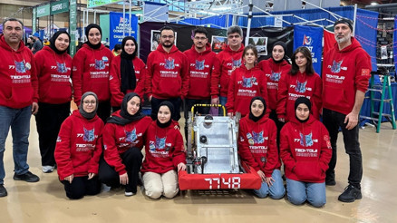 ABD’deki robot yarışmasında ödül kazandılar