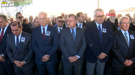 Togay Bayatlı son yolculuğuna uğurlandı Ali Koç ve Dursun Özbek birbirlerini görmezden geldi...