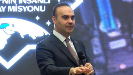 Bakan Kacır açıkladı: Uzay erişim projelerimizi tamamlayacağız Bakan Kacır açıkladı: Uzay erişim projelerimizi tamamlayacağız