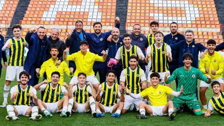 Fenerbahçe U19 takımı bir günde 2 maça çıkacak Süper Kupada takımın başında Zeki Murat Göle yer alacak