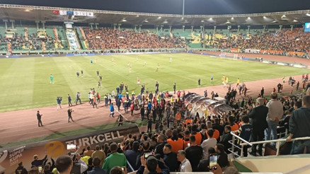TAKIM SAHADAN ÇEKİLİRSE NE OLUR | Sahadan çekilen Fenerbahçe hükmen mağlup mu oldu, ceza alacak mı Gözler TFF kararında... İşte Süper Kupa talimatı maddesi