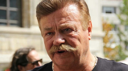 Tedavisi yoğun bakımda süren Nuri Alçodan haber var Tedavisi yoğun bakımda süren Nuri Alçodan haber var