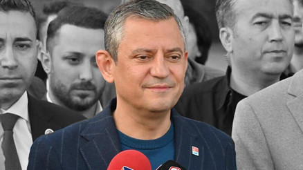 CHP Genel Başkanı Özgür Özel, 10uncu Cumhurbaşkanı Sezerin bayramını kutladı