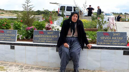 3 çocuğu ve torununun öldüğü enkazdan kurtuldu: Yaşarken ölüyorum