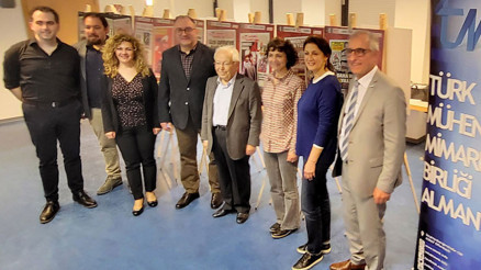 Cumhuriyet’in aydınlanma öncüleri Frankfurt’ta tanıtıldı