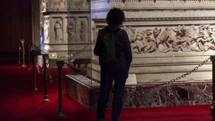 Türkiye İş Bankası Resim Heykel Müzesi İstiklal Caddesi’nde ziyarete açıldı Türkiye İş Bankası Resim Heykel Müzesi İstiklal Caddesi’nde ziyarete açıldı