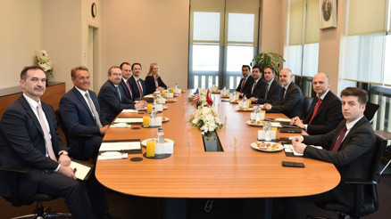 Cumhurbaşkanı Başdanışmanı Akif Çağatay Kılıç, ABDli heyeti kabul etti Cumhurbaşkanı Başdanışmanı Akif Çağatay Kılıç, ABDli heyeti kabul etti