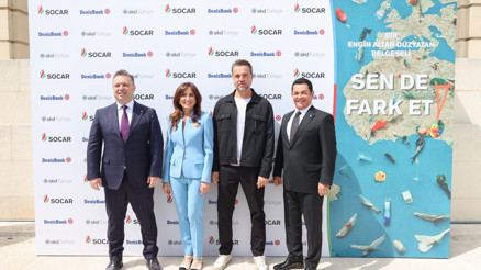 Plastik kirliliğine dikkat çeken “Sen De Fark Et” belgeselinin lansmanı gerçekleşti Plastik kirliliğine dikkat çeken “Sen De Fark Et” belgeselinin lansmanı gerçekleşti