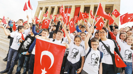 23 Nisan coşkusu başlıyor Meclis üç gün çocukların