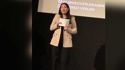 Ne yaparsan yap, her zaman ‘diğerisin’