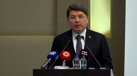 Adalet Bakanı Yılmaz Tunç: 213 milyon e-tebligatla 127 bin ağacı kurtardık