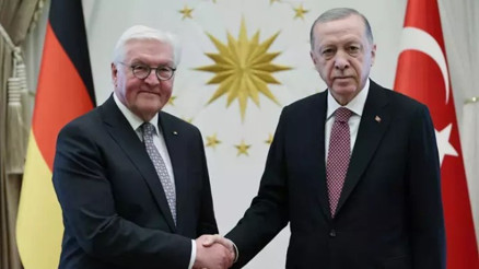 Cumhurbaşkanı Erdoğan, Almanya Cumhurbaşkanı Steinmeier ile basın toplantısında açıklamalarda bulundu