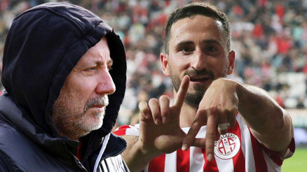 Erdoğan Yeşilyurttan samimi itiraflar Beşiktaşa transferi neden iptal oldu Sergen Yalçın, Rıza Çalımbay ve Nuri Şahin sözleri...