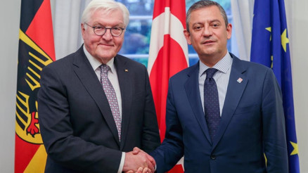 CHP lideri Özel, Almanya Cumhurbaşkanı Steinmeier ile görüştü