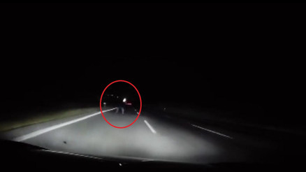 Görüntüler sosyal medyada çok konuşulmuştu... Mersin Emniyetinden Araçların ön camına yumurta atıp, gasbediyorlar iddiasıyla ilgili açıklama