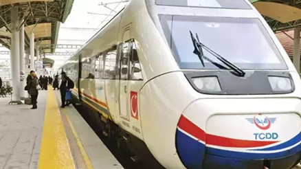 Bugün Marmaray açık mı, kapalı mı 1 Mayıs Marmaray çalışıyor mu, hangi duraklar saat kaça kadar kapalı İstanbul Valiliğinden Marmaray duyurusu