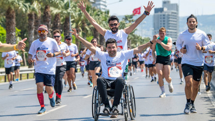 Türkiye, pazar günü iyilik için koşuyor