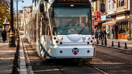 1 Mayıs (bugün) tramvay çalışıyor mu 2024, hangi hatlar çalışıyor 1 Mayıs Çarşamba İstanbul tramvay seferleri bilgisi
