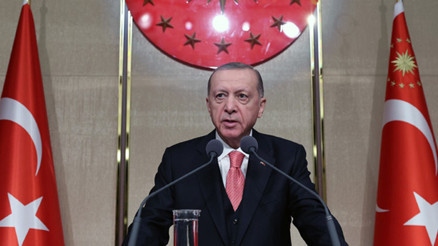 Demokratlar Birliği Eğitim Çalıştayı... Cumhurbaşkanı Erdoğan: ABD, Gazze eylemcilerini linç ediyor Demokratlar Birliği Eğitim Çalıştayı... Cumhurbaşkanı Erdoğan: ABD, Gazze eylemcilerini linç ediyor