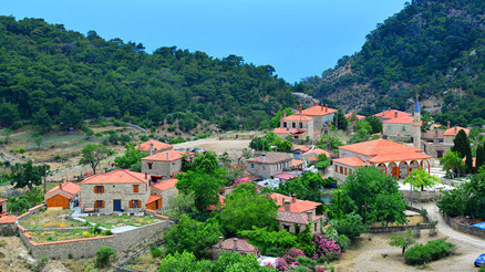 Hepsi birer tablo gibi… İlkbaharın en çok yakıştığı köyler | 6 ŞEHİR 8 ADRES