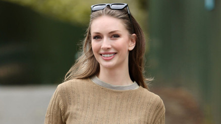 Bahar Dora kimdir, gerçek adı ne Baharın Dorası Yasemin Kay Allen kaç yaşında, hangi dizi ve filmlerde oynadı İşte Yasemin Kay Allenin hayatı ve biyografisi