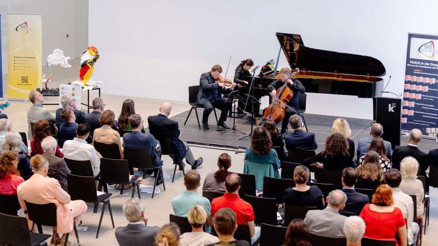 DTI, Temel Yasa’nın 75. yılını coşkuyla kutladı DTI, Temel Yasa’nın 75. yılını coşkuyla kutladı