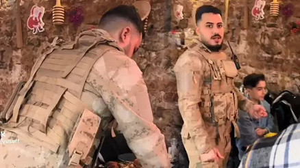Görüntüler tepki çekti... Restoranda üniformalı serviste istenen cezalar belli oldu Görüntüler tepki çekti... Restoranda üniformalı serviste istenen cezalar belli oldu