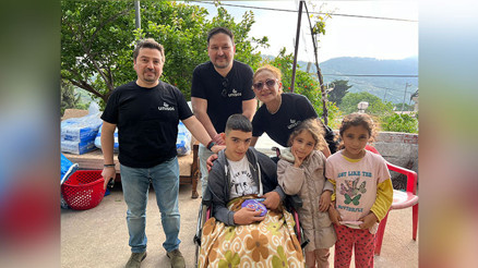 Engelli çocuklara yardım