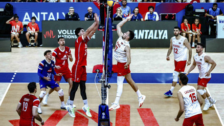 Türkiye - ABD voleybol maçı ne zaman, saat kaçta, hangi kanalda Filenin Efeleri, Milletler Ligi 4. maçına çıkıyor