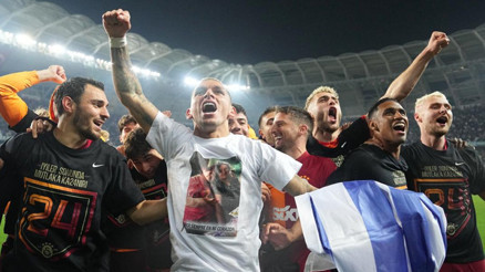 Galatasarayda 8 futbolcu ilk kez şampiyonluk yaşadı