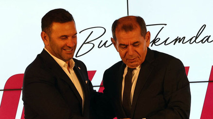 Galatasarayda yeni sözleşme imzalayan Okan Buruktan Sacha Boey, Michy Batshuayi ve İlkay Gündoğan cevabı Törende Jose Mourinho esprisi: Görüşmelerde yoktum Galatasarayda yeni sözleşme imzalayan Okan Buruktan Sacha Boey, Michy Batshuayi ve İlkay Gündoğan cevabı Törende Jose Mourinho esprisi: Görüşmelerde yoktum