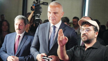 25 bin FTI turisti için kriz masası