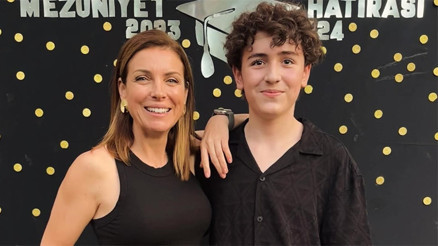 Ünlü oyuncunun oğlu mezun oldu Yok ağlamadım