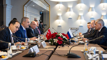 Bakan Fidandan Rusyada kritik temaslar