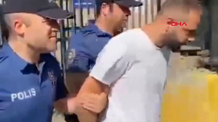 Ambulansın önünü motosikletle kesen 2 şüpheli de yakalandı