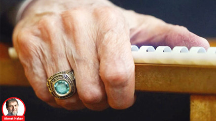 Bahçeli’nin yüzüğü ve değişen görüşüm