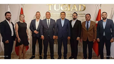 Özbekistan Fergana Valisi Hayrullo Bozarov TÜGİAD’ı ziyaret etti Özbekistan Fergana Valisi Hayrullo Bozarov TÜGİAD’ı ziyaret etti