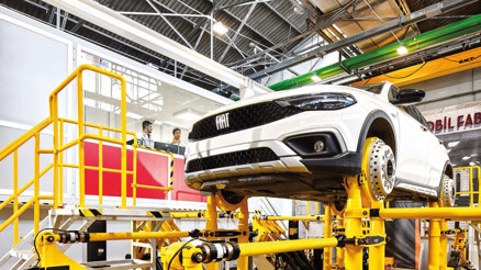 Otomotiv üretimi yüzde 2 geriledi Otomotiv üretimi yüzde 2 geriledi