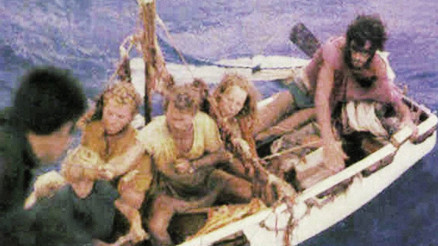 Katil balinalar okyanusun ortasında teknelerini batırdı, 38 gün boyunca böyle hayatta kaldılar... Film senaryosu bile olamayacak kadar inanılmaz bir hayatta kalma hikâyesi