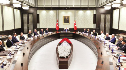 ‘Paralel yapı’ tehdidine ‘Kırmızı Kitap’lı önlem ‘Paralel yapı’ tehdidine ‘Kırmızı Kitap’lı önlem