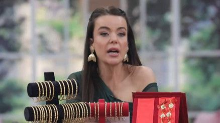 GELİNİM MUTFAKTA PUAN DURUMU 24 HAZİRAN 2024 TOPLAM ÇEYREK SAYISI || Gelinim Mutfakta günün birincisi kim oldu, çeyrek altını kim aldı GELİNİM MUTFAKTA PUAN DURUMU 24 HAZİRAN 2024 TOPLAM ÇEYREK SAYISI || Gelinim Mutfakta günün birincisi kim oldu, çeyrek altını kim aldı