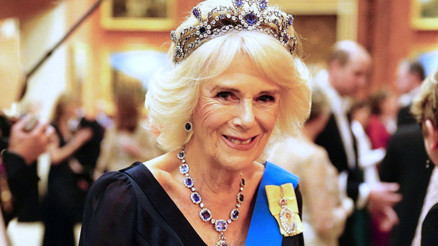 Yıllarca öteki kadın diye gölgelerin içinde kaldı... Hazine odasının anahtarını ona vermişler