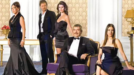 Aşkı Memnu bu akşam var mı, hangi günler Aşkı Memnu tekrar bölümleri ne zaman 2024 ,saat kaçta