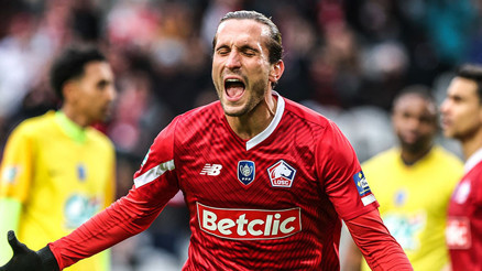 Fenerbahçeden sürpriz Yusuf Yazıcı hamlesi En ciddi rakibi...