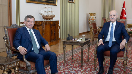 Numan Kurtulmuştan yeni anayasa görüşmeleri